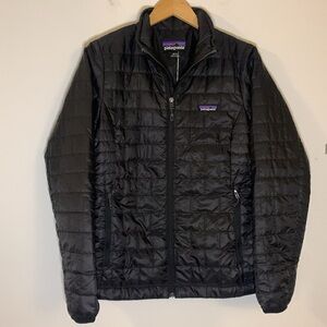 Patagonia NWT Nano Puff Jacket Black Size Medium Women’s